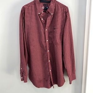 Long sleeve button down red checkered